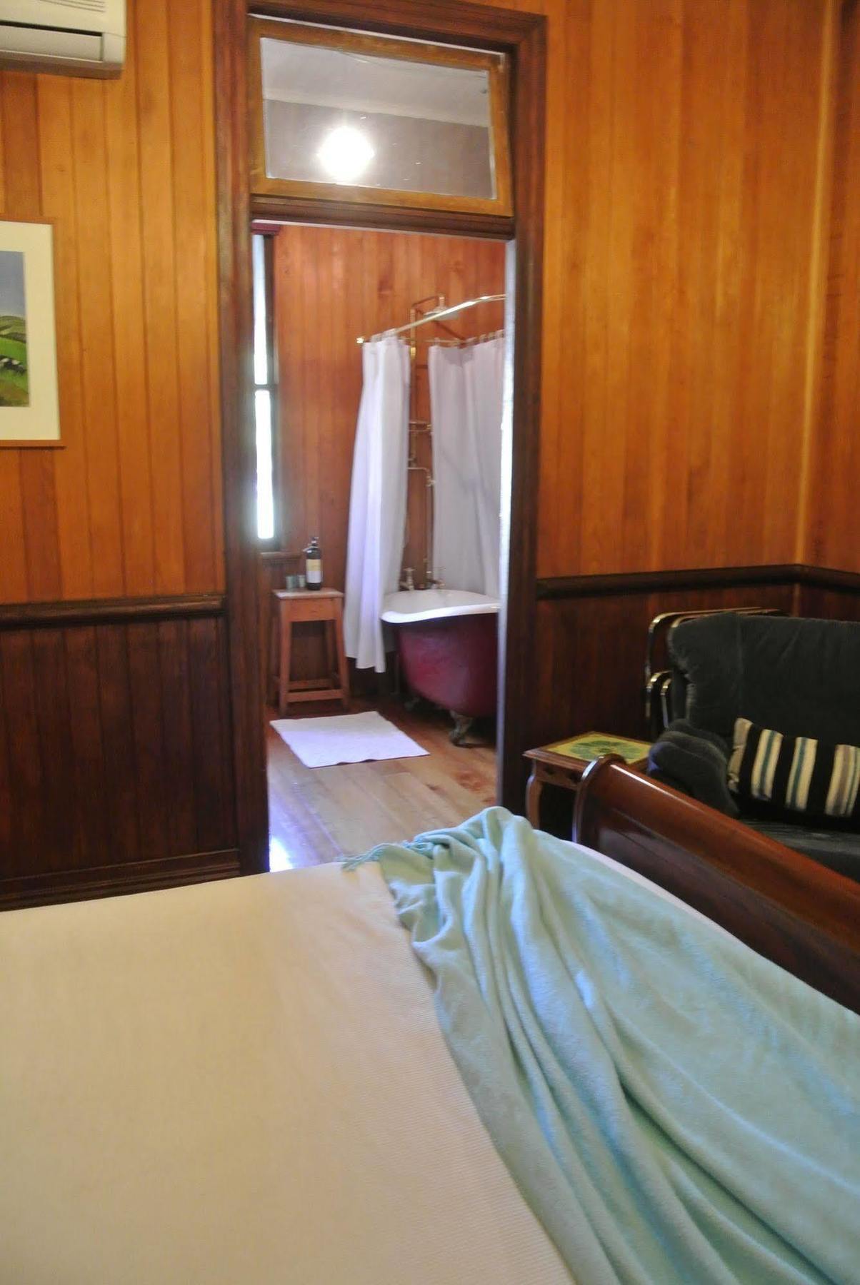 Wiss House Bed & Breakfast Kalbar Εξωτερικό φωτογραφία